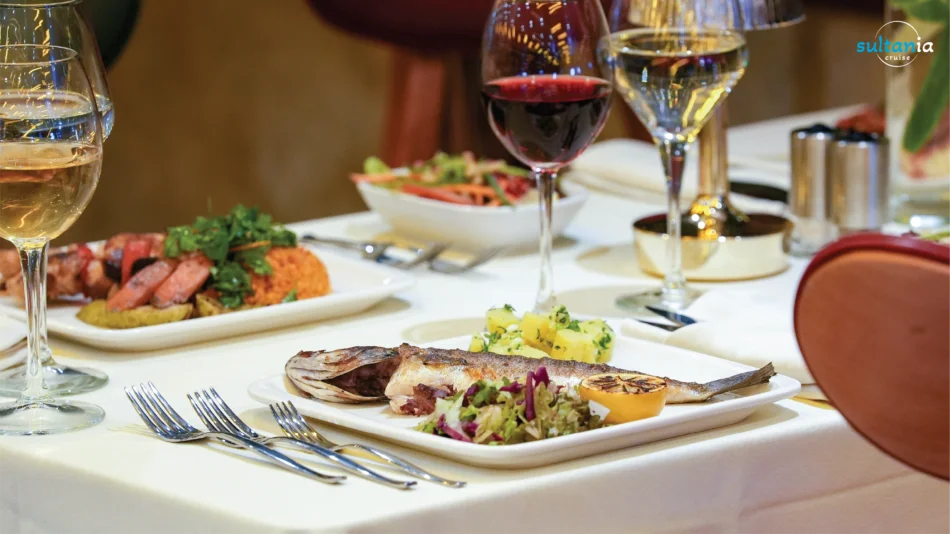 Istanbul Bosphorus Luxury Dinner Cruise